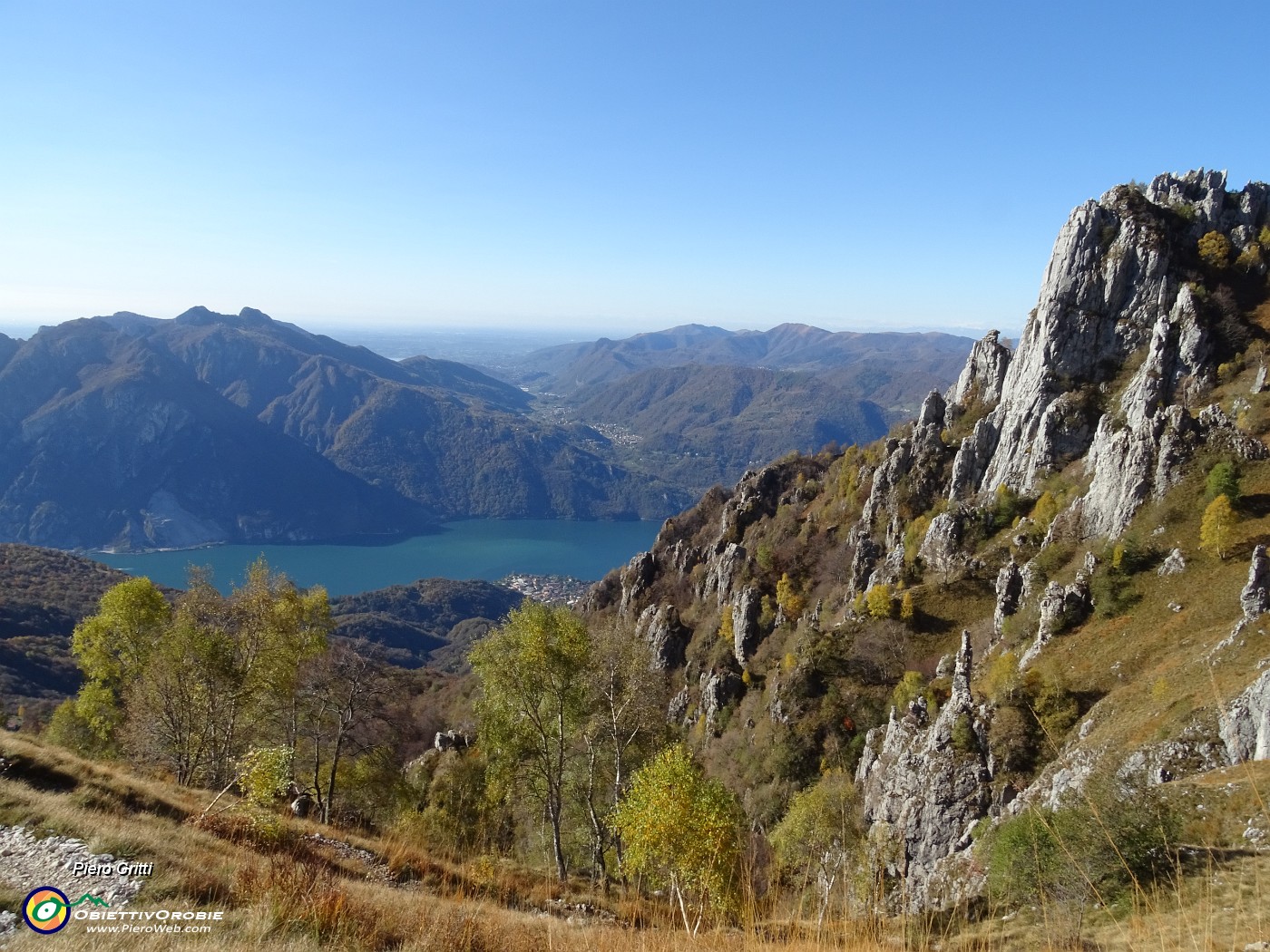 21 Uno sguardo su 'Quel ramo del Lago di Como'.JPG